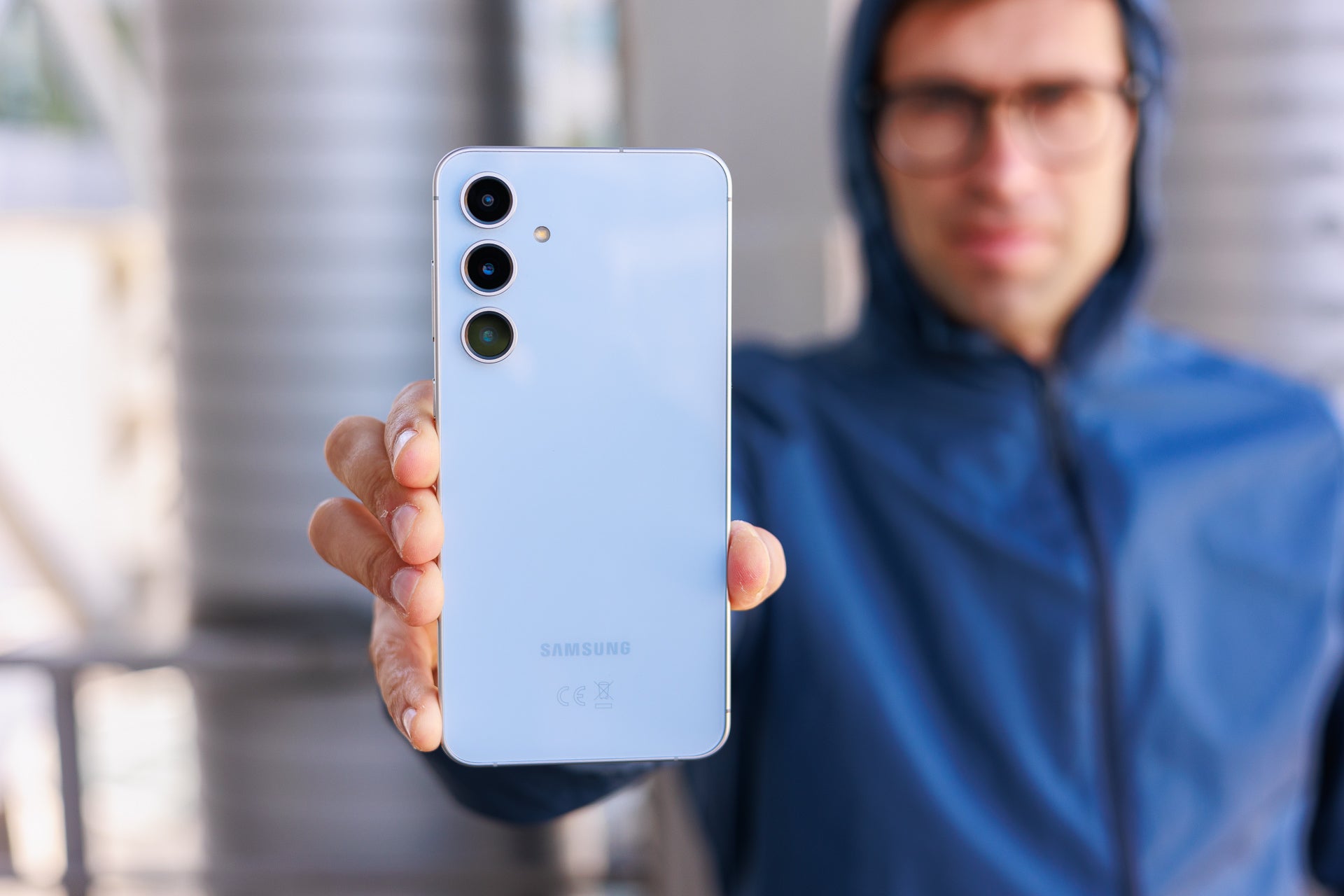 The S24 FE looks pretty nice. | Image credit – PhoneArena - Galaxy S24 FE release date, price, specs, and must-know features